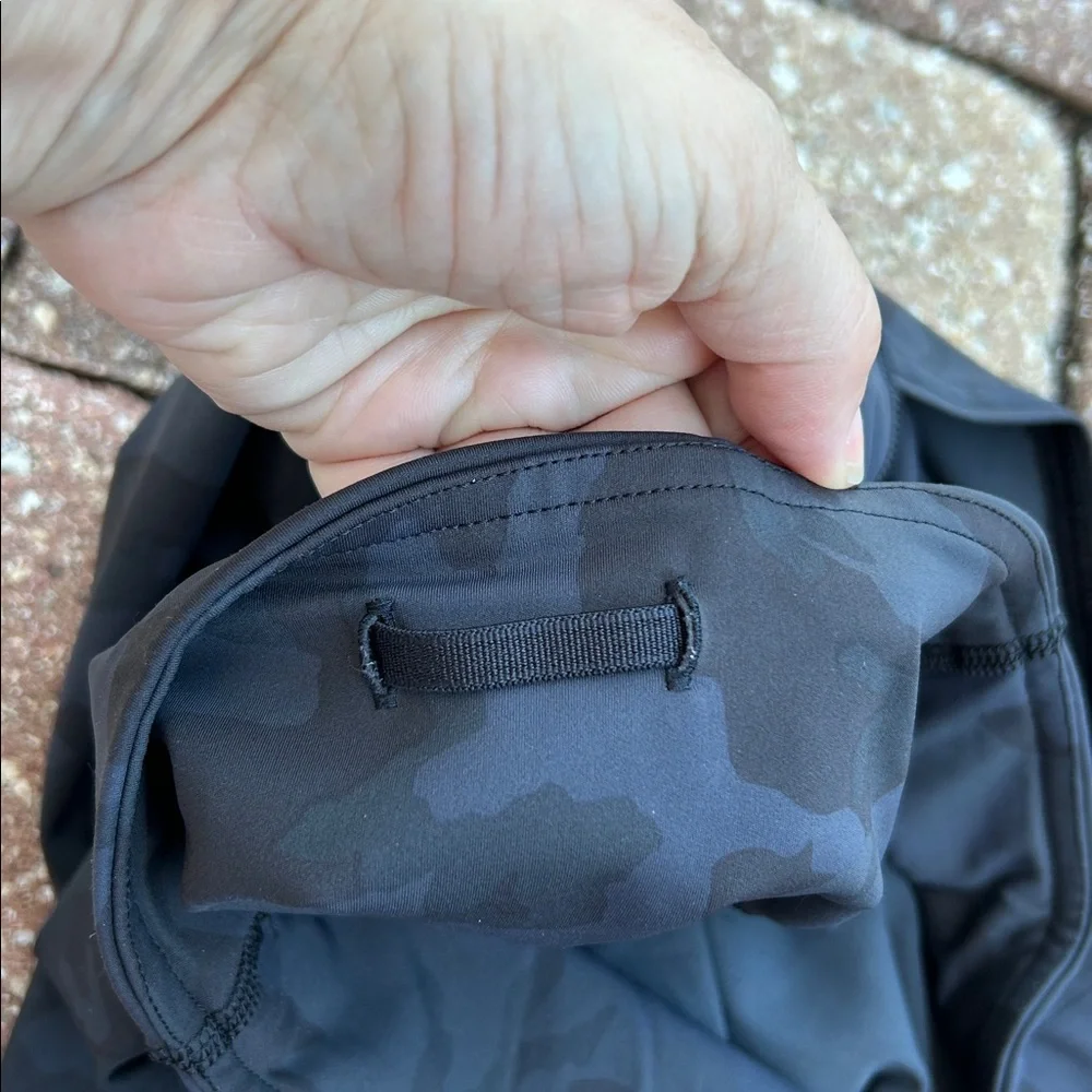 Worn once - LULULEMON Fast and Free Crop *Nulux in Incognito Camo Multi Grey - Picture 9 of 12